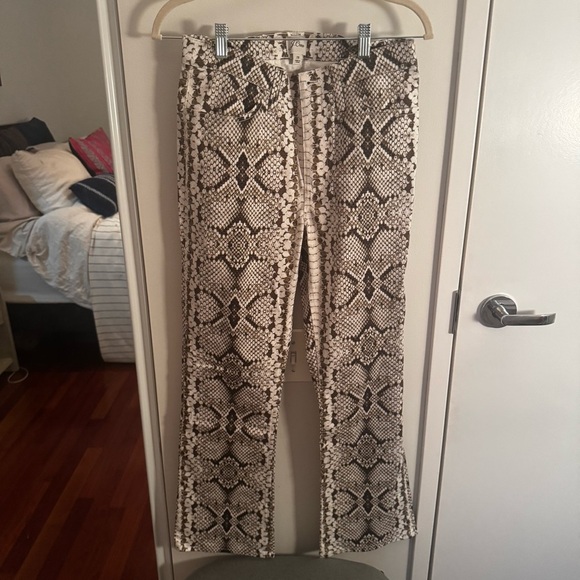 J CREW Kickout crop pant in snakeskin - Picture 1 of 8